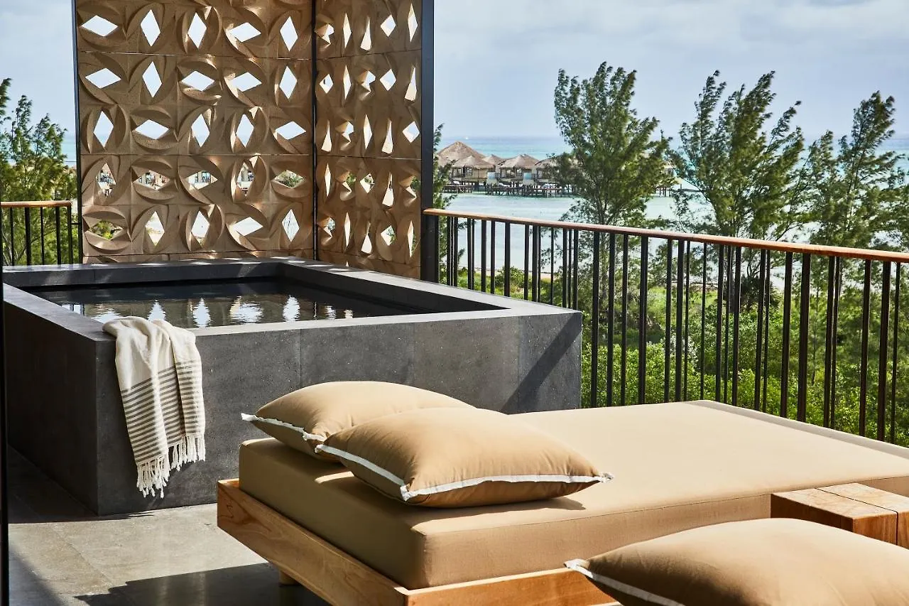Etereo, Auberge Resorts Collection Punta Maroma Hotell